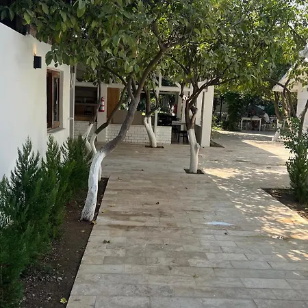 Perast Garden