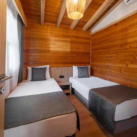 Perast Garden Hotell