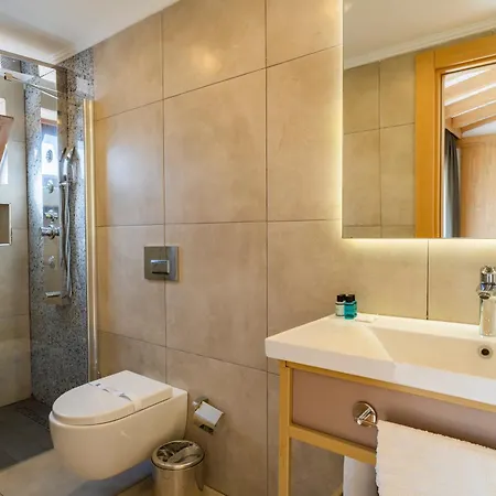 Hotell Perast Garden *