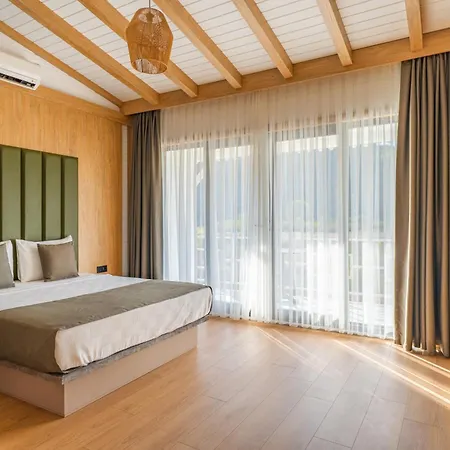 Hotell Perast Garden *