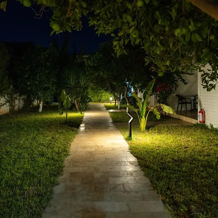 Perast Garden Hotell