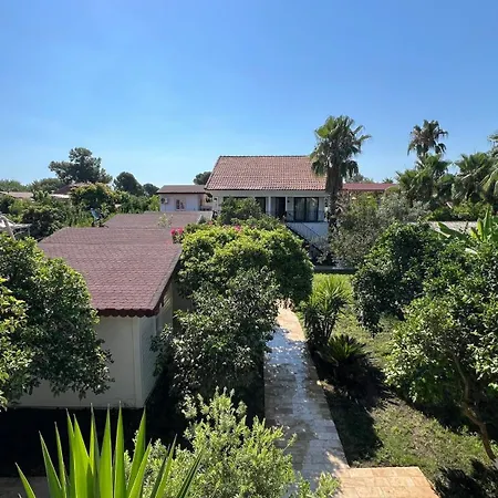 Perast Garden Otel *