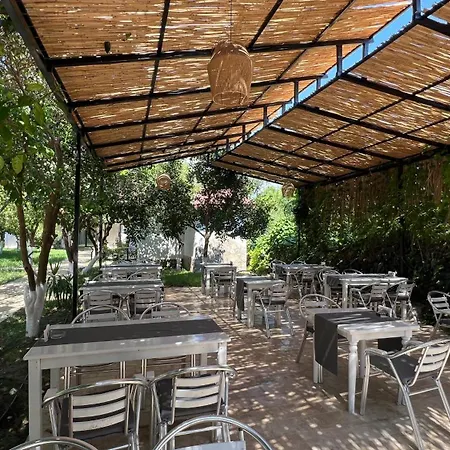 Hotel Perast Garden *