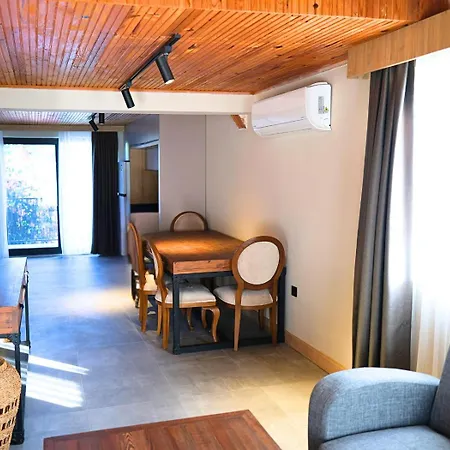 Perast Garden * Çıralı