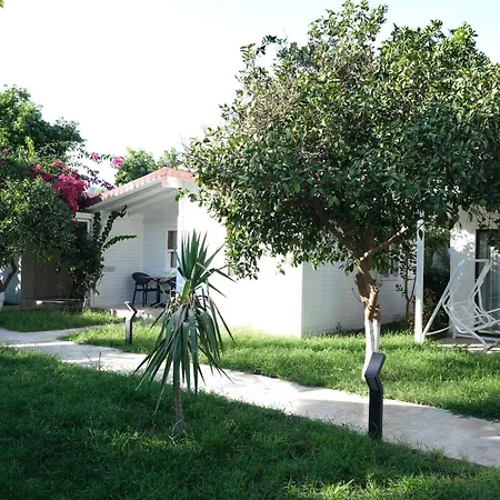 Perast Garden Otel *