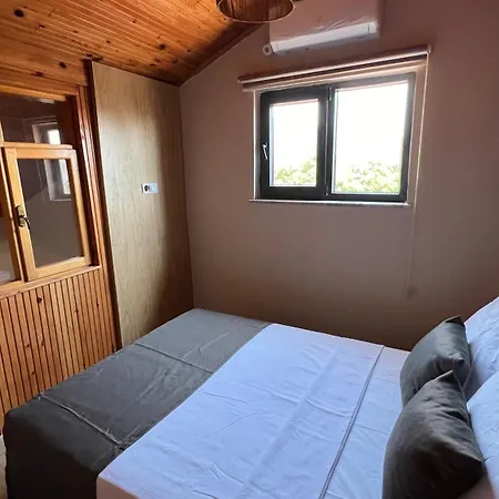 Perast Garden Hotel Çıralı